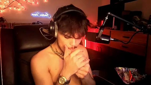 Snapshot of JordanShow chatting on 10, 3, 2026 JordanShow online show from 10, 3, 2026