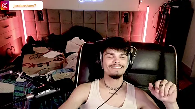 Snapshot of JordanShow chatting on 3, 4, 2026 JordanShow online show from 3, 4, 2026