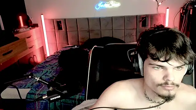 Snapshot of JordanShow chatting on 4, 4, 2026 JordanShow online show from 4, 4, 2026