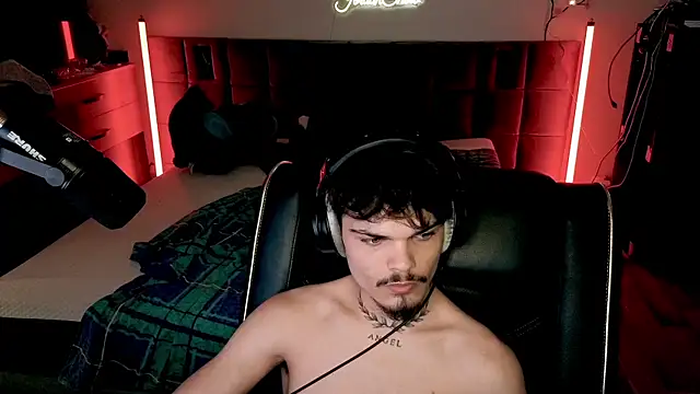 Snapshot of JordanShow chatting on 5, 4, 2026 JordanShow online show from 5, 4, 2026