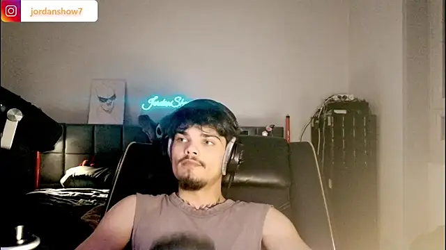 Snapshot of JordanShow chatting on 13, 4, 2026 JordanShow online show from 13, 4, 2026