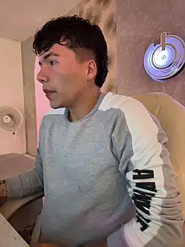 Logan smith1 online show from 19, 10, 2025