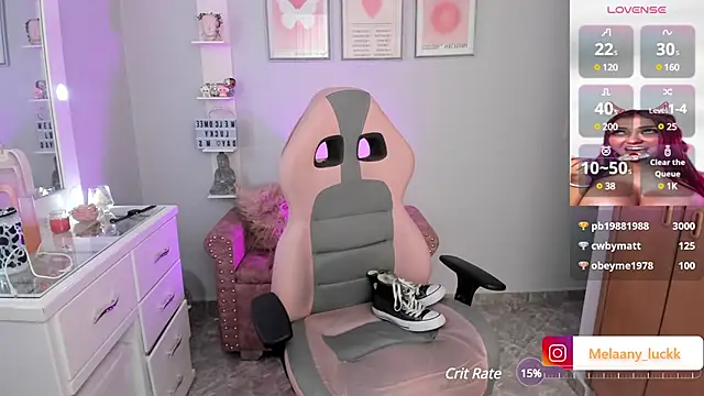 Melannyy  online show from 26, 2, 2025