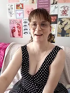 Snapshot of PrincesseMalicia chatting on 2, 6, 2026 PrincesseMalicia online show from 2, 6, 2026