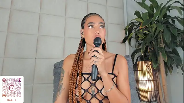 Nia Bunny online show from 18, 3, 2025