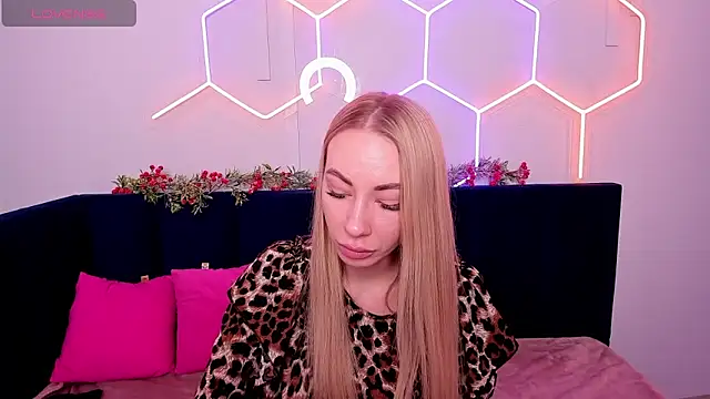 Diana Garrett online show from 12, 1, 2025