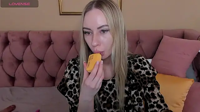 Diana Garrett online show from 23, 2, 2025