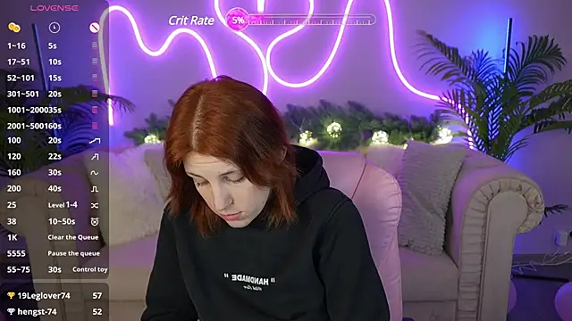 FoxyRayy online show from 3, 12, 2024