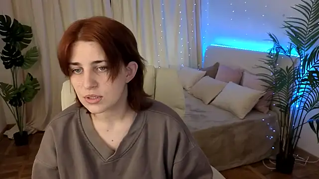 FoxyRayy online show from 10, 11, 2025