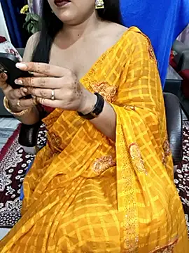 Snapshot of Cute-Raashii chatting on 11, 6, 2026 Cute-Raashii online show from 11, 6, 2026