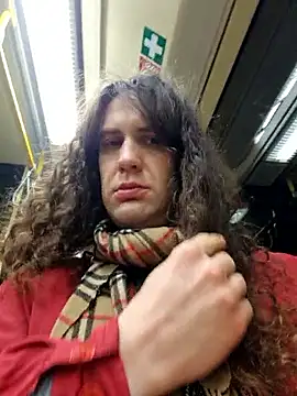 Josephine LIVE online show from 29, 11, 2025