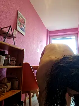 Josephine LIVE online show from 11, 4, 2026