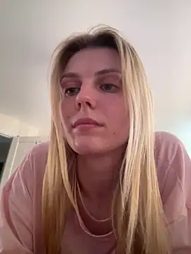 Snapshot of Liya_my chatting on 27, 4, 2026 Liya my online show from 27, 4, 2026