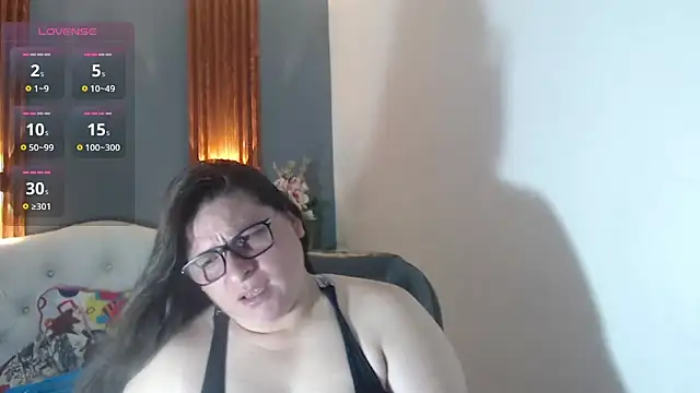 Snapshot of katty_femdom chatting on 5, 2, 2026 katty femdom online show from 5, 2, 2026