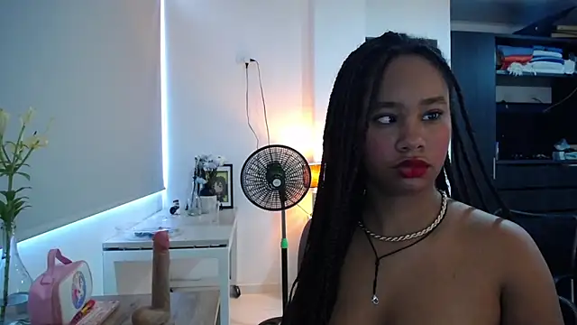 diabla sexyboobs online show from 11, 4, 2026