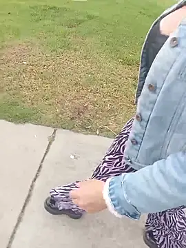 sophie banger online show from 15, 4, 2026