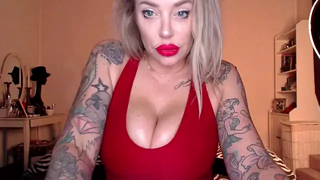 SadieGlam online show from 17, 1, 2025