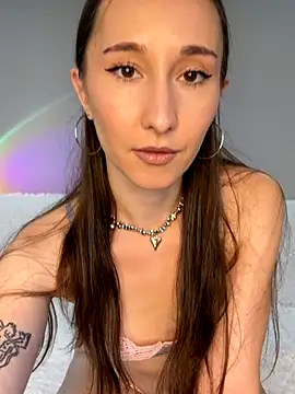 cutte dora online show from 11, 9, 2025