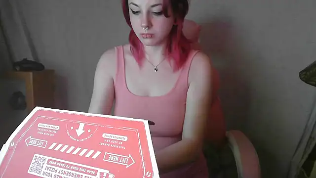 GoddessPinxx online show from 28, 12, 2024