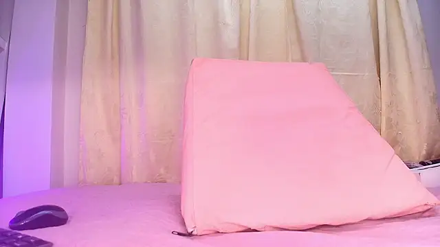 kata hazel online show from 28, 1, 2025