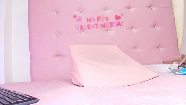 kata hazel online show from 20, 3, 2025