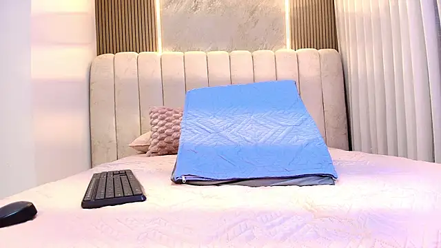 kata hazel online show from 13, 11, 2025