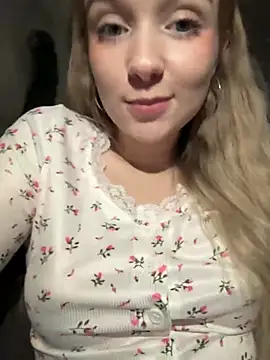 Baby Tiny online show from 2, 1, 2025