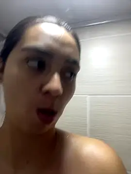 Snapshot of karla_nill chatting on 29, 10, 2025 karla nill online show from 29, 10, 2025