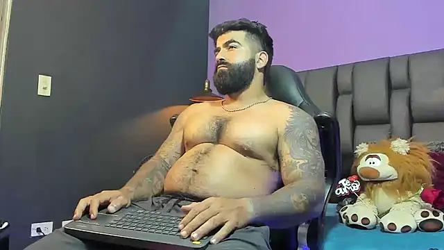 Snapshot of Lyon_vach chatting on 14, 2, 2026 Lyon vach online show from 14, 2, 2026