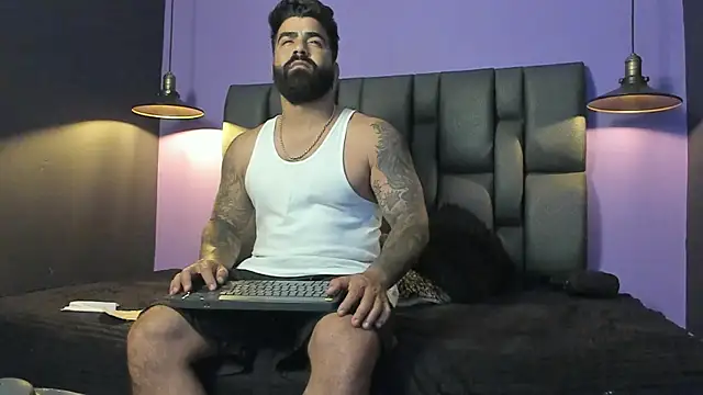 Snapshot of Lyon_vach chatting on 23, 2, 2026 Lyon vach online show from 23, 2, 2026