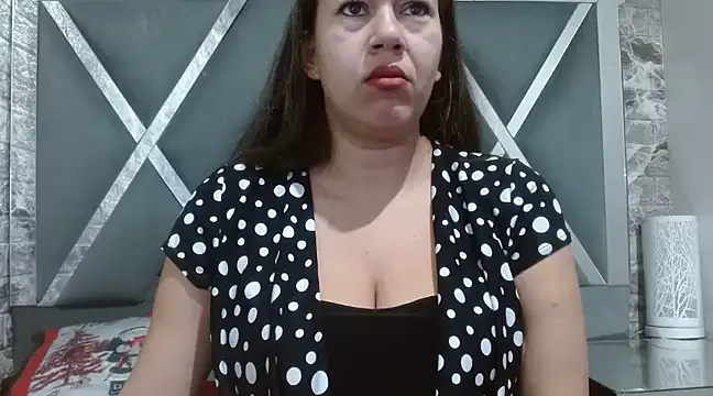 Snapshot of Catherine_tabarezx chatting on 15, 12, 2024 Catherine tabarezx online show from 15, 12, 2024