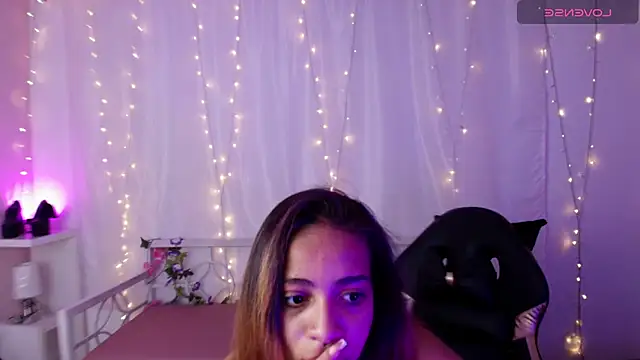 Snapshot of Abigail_Wilson_ chatting on 1, 2, 2025 Abigail Wilson online show from 1, 2, 2025