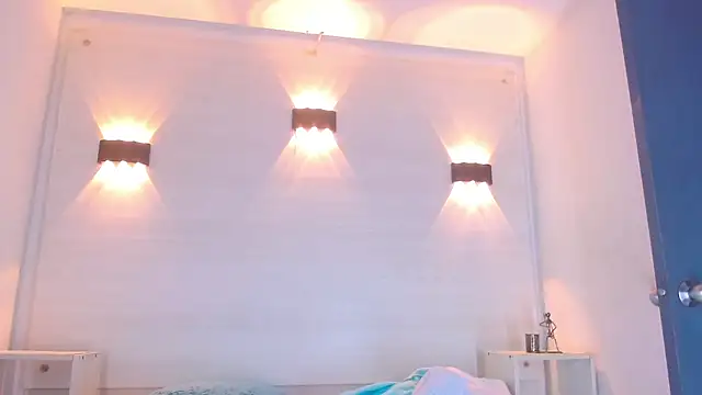 Molly Spears online show from 17, 2, 2025