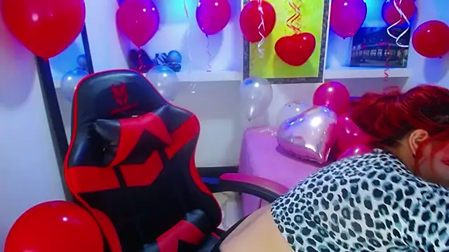 Snapshot of sweet_Melody_xx chatting on 14, 2, 2025 sweet Melody xx online show from 14, 2, 2025