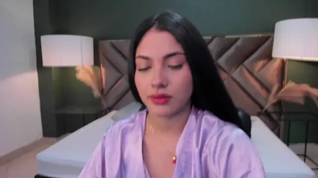 Mia Elowen online show from 21, 3, 2025