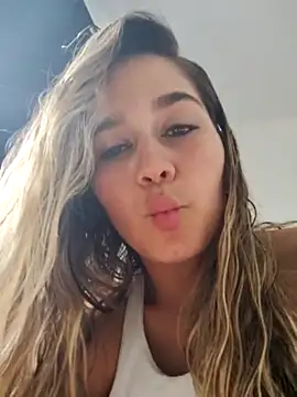 LaurenWelly  online show from 21, 3, 2025