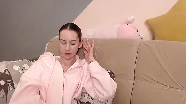 Snapshot of AmbrielHailey chatting on 12, 5, 2026 AmbrielHailey online show from 12, 5, 2026
