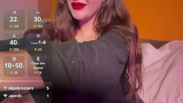 Elinatiranda online show from 12, 4, 2026