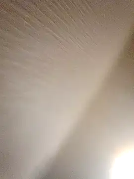 Snapshot of Rowena_Vonnie chatting on 20, 11, 2025 Rowena Vonnie online show from 20, 11, 2025