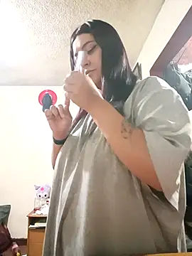 CORALINE GREYM online show from 3, 11, 2025