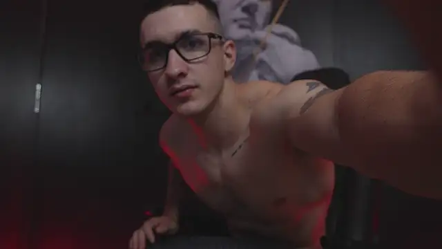 JacksonOlsenn online show from 20, 11, 2025