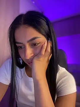 maddy bronw  online show from 11, 1, 2025