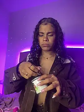 NINA 18 YEARS online show from 3, 2, 2025