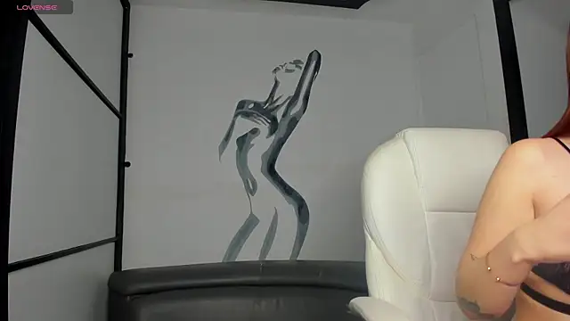 Snapshot of TinaJonnes_ chatting on 26, 1, 2025 TinaJonnes online show from 26, 1, 2025