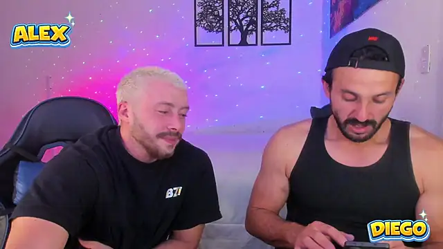 Snapshot of AlexJaz11 chatting on 8, 5, 2026 AlexJaz11 online show from 8, 5, 2026