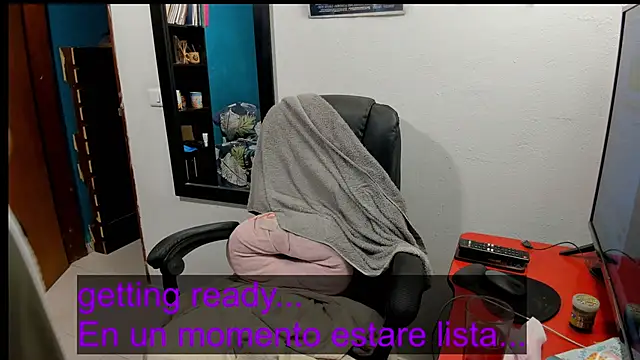 Snapshot of peanut_tangerine chatting on 18, 6, 2026 peanut tangerine online show from 18, 6, 2026