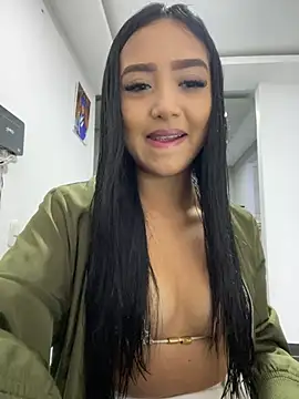 SOPHIACANDY19  online show from 4, 1, 2025