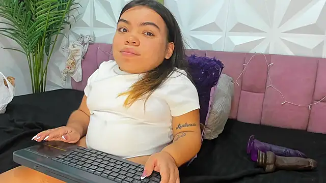 Michelle Brooks online show from 26, 12, 2024