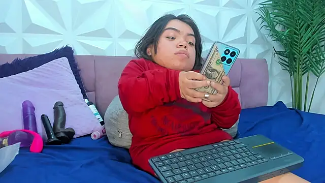 Michelle Brooks online show from 10, 1, 2025