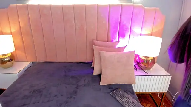 alys baker online show from 2, 11, 2025